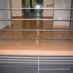 die_terrazzomanufaktur_de_Betonwerkstein_02.jpg